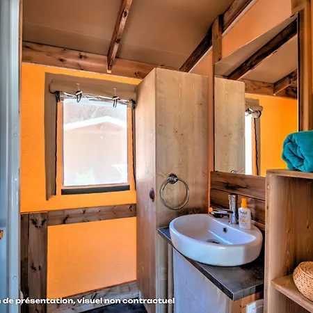 L'ile D'offard Kemping